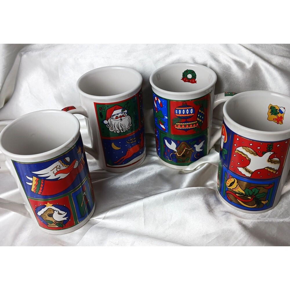 SIGNATURE HOUSEWARES 1997 CHRISTMAS CLASSICS MUG-LOT OF 4